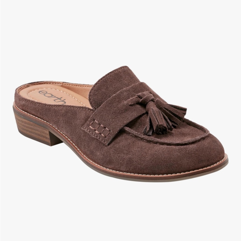 Earth shoes Everett in dark brown 200 suede like leather loafer mule with tassel